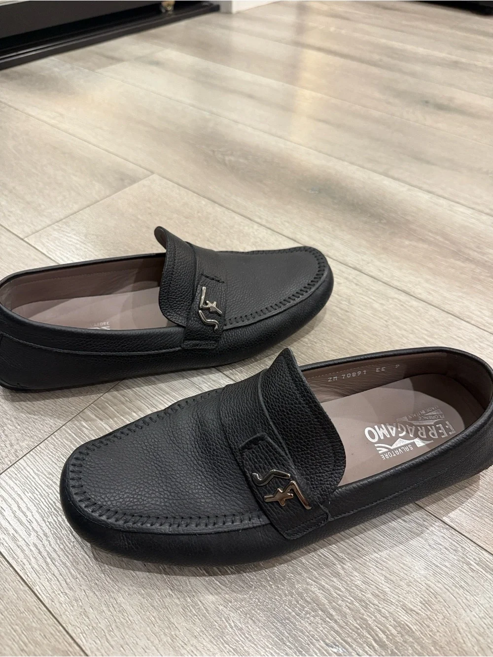 Salvatore Ferragamo classic salvatore